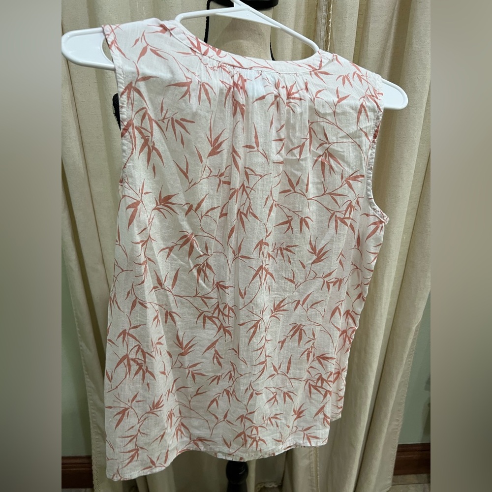 BUNDLE Ana Green Floral Blouse & Liz Claiborne pink blouse - Picture 2 of 7